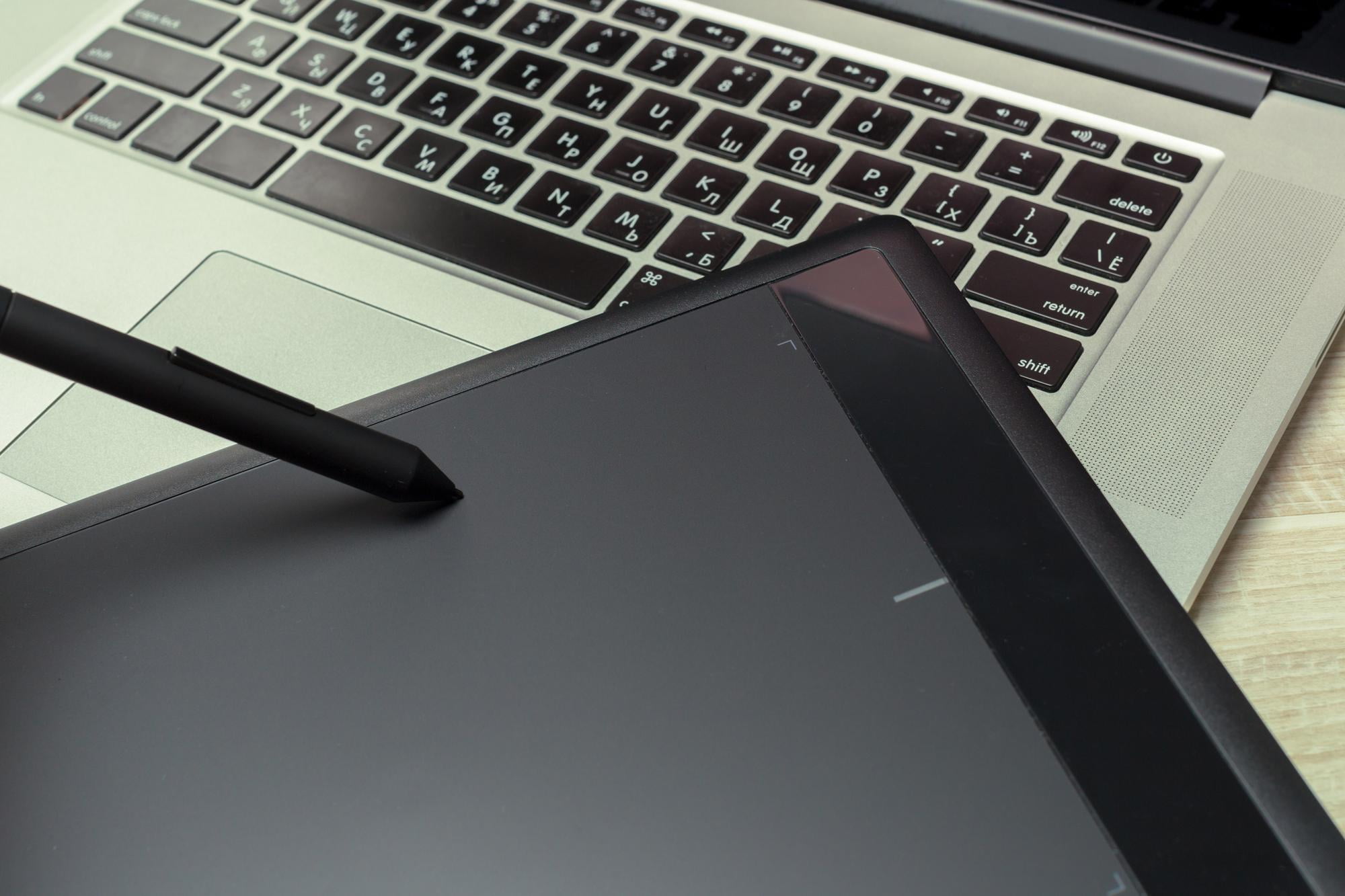 ¿Cómo elegir entre encabezado y barra lateral para el sitio web? 1 ¿Cómo elegir entre encabezado y barra lateral para el sitio web?