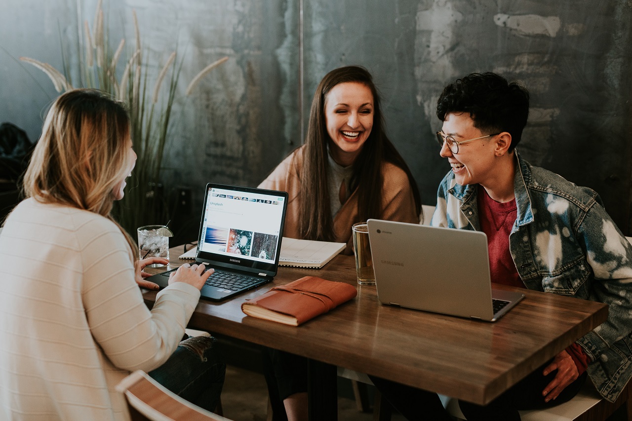 Gestión de Clientes : Guia completa para el entorno digital 1 Gestión de Clientes : Guia completa para el entorno digital